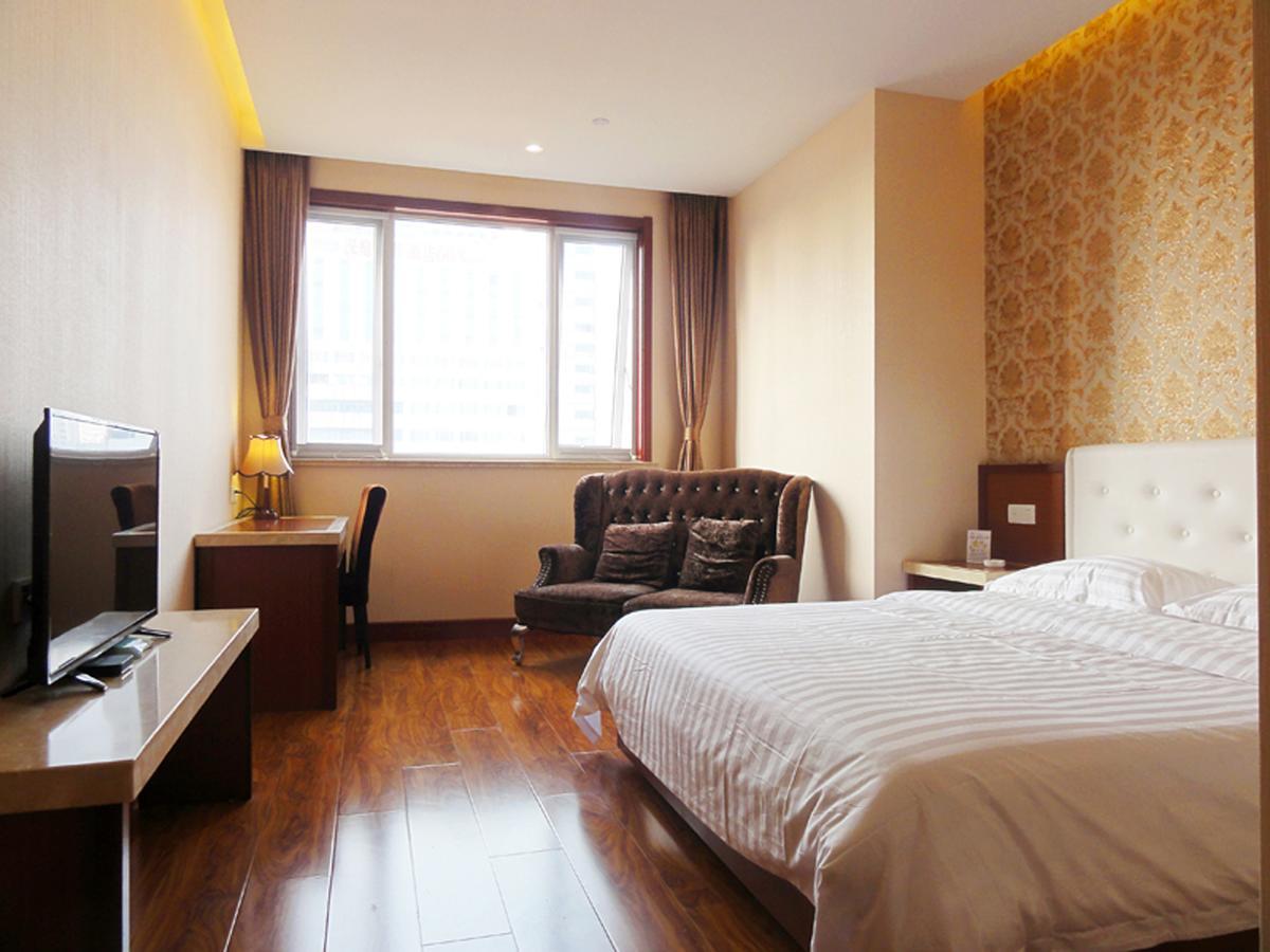 Hua Qi Kaiserdom Hotel Zhongshan Road St Michael'S Cathedral And Zhanqiao Pier Qingdao Luaran gambar